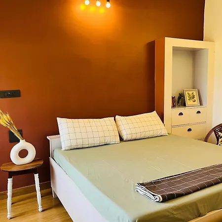 The Bougainvillea Cottage Farmstay Near Dehradun , 2 Bedroom Private Cottage Next To Fields And Orchards With Hill Views Exterior photo